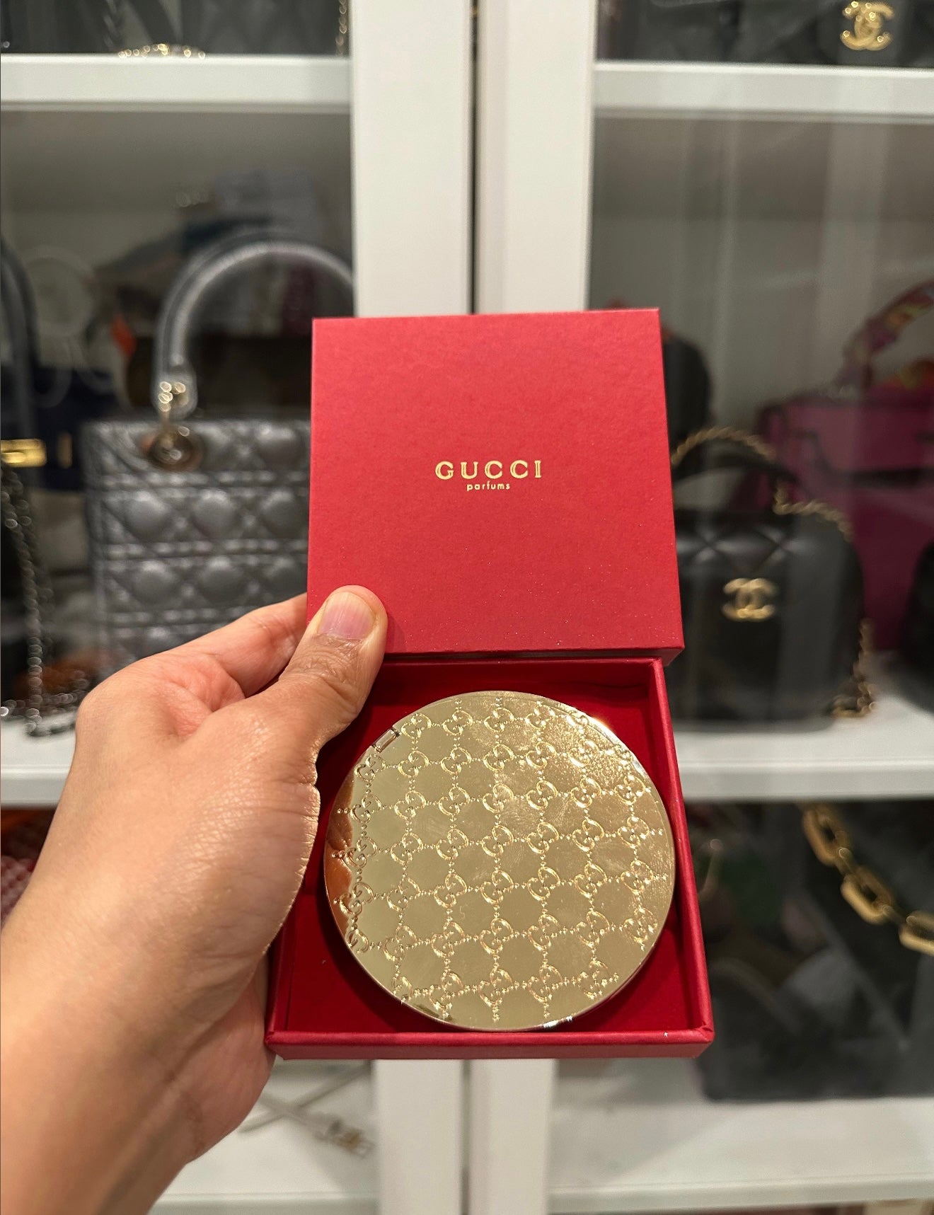 Gucci Compact Mirror Gold