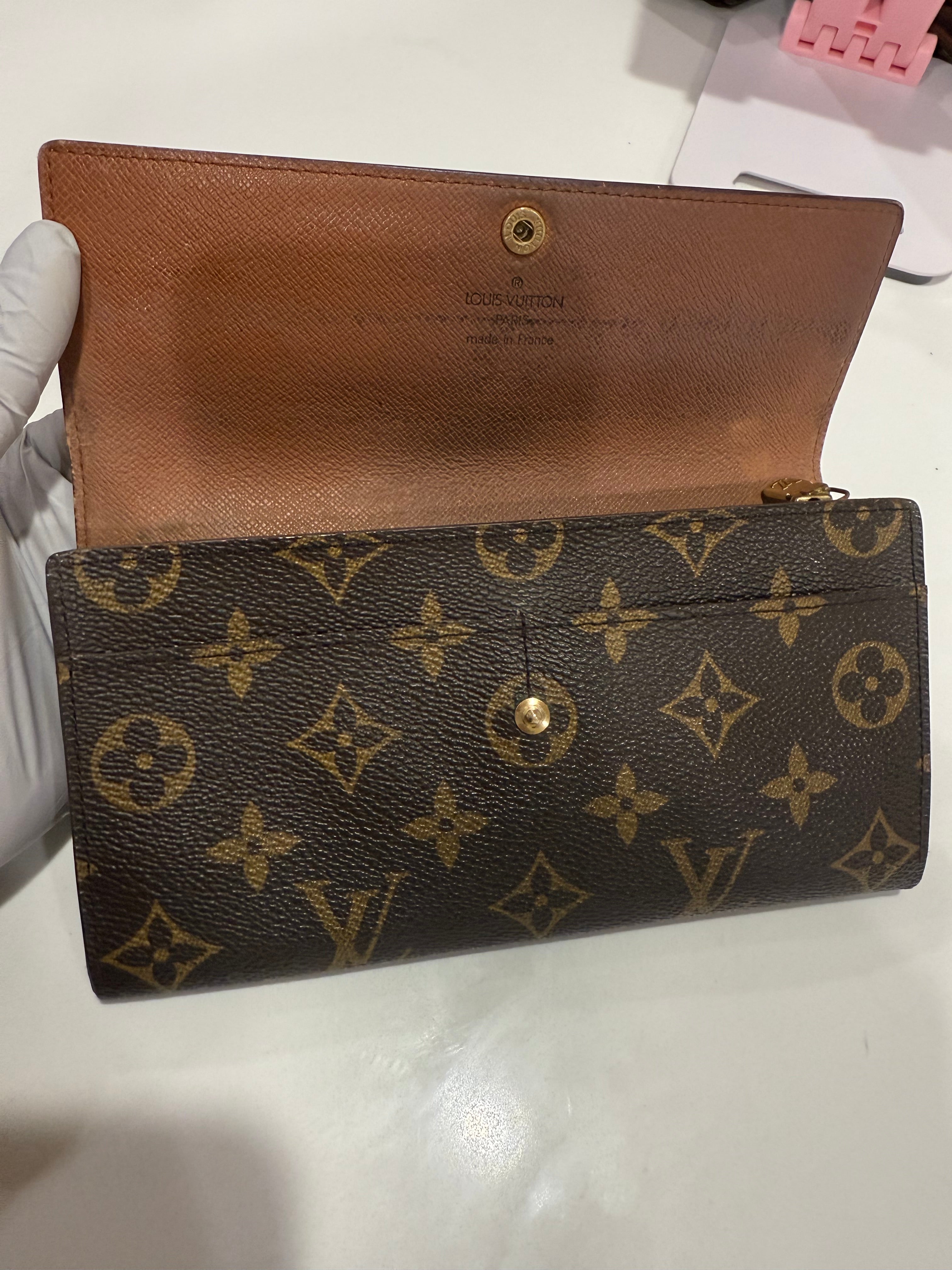 Louis Vuitton Sarah Wallet