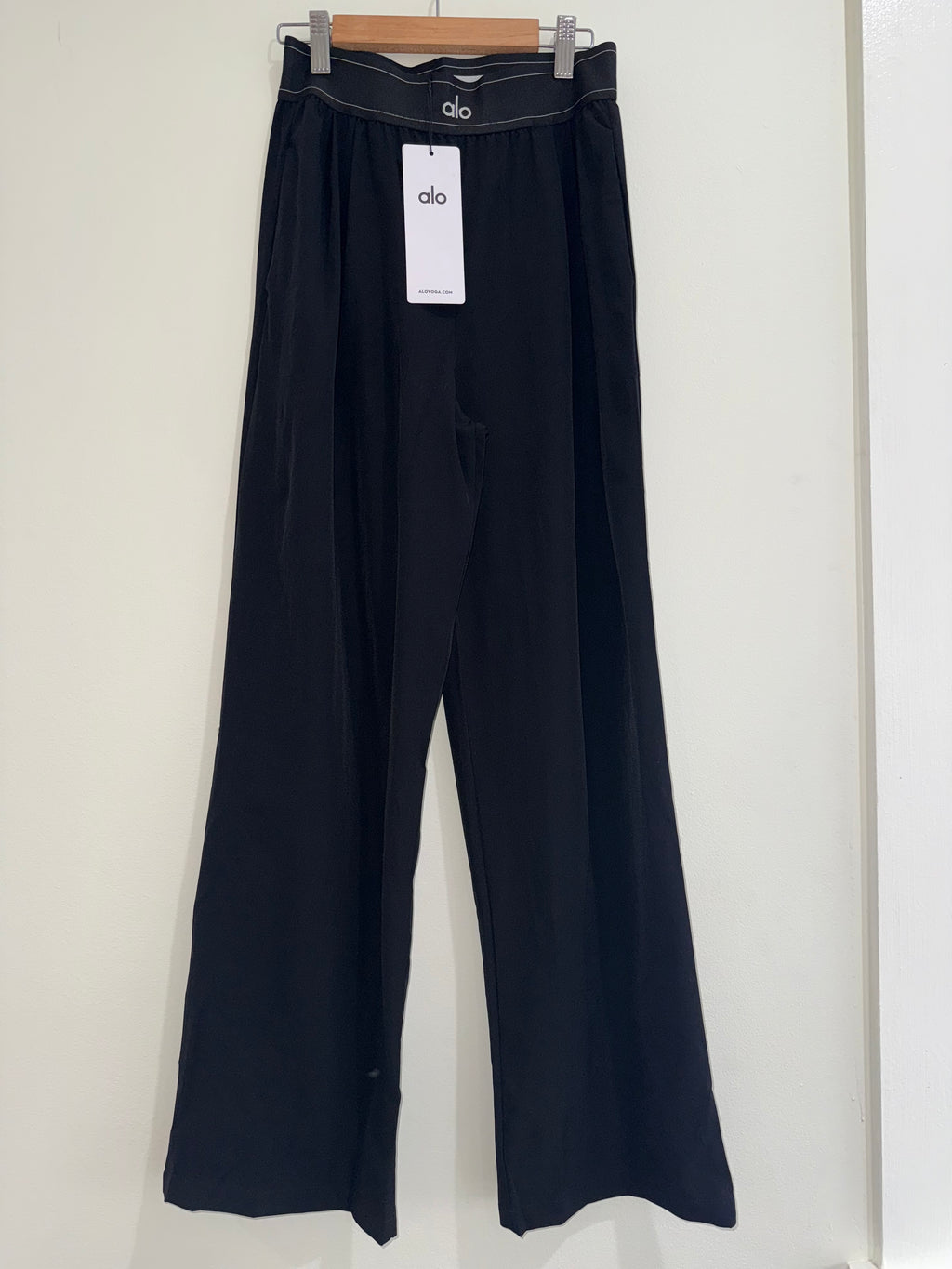 Alo Yoga Wide Leg